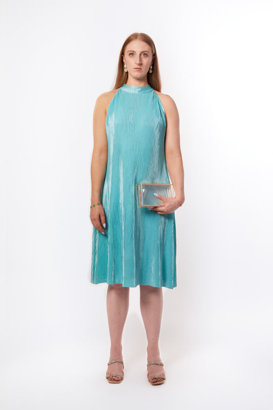 Forburi turquoise dress – lightweight and bold summer dress in ocean-inspired tones, perfect for warm days. Keywords: turquoise dress women, robe turquoise femme, robe été colorée, robe plage chic, summer vibes, riviera vibes, paris summer vibes, Forburi Paris, Forburi, womenswear, womenswearcasual
